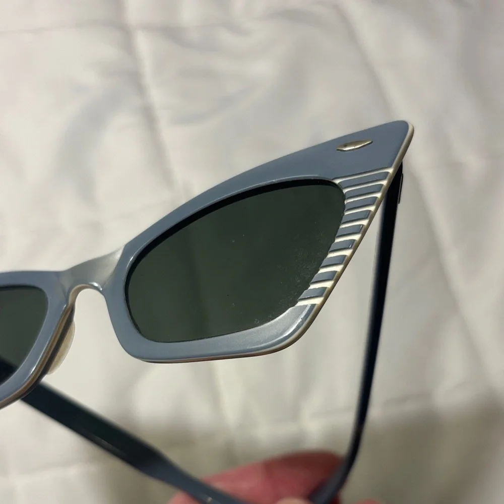 Vintage Ray-Ban B&L Gray Sun Song Cat-Eye Sunglasses 1950’s/60’s